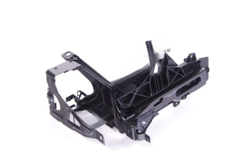 BMW F10 LCI SOL FAR BRAKETİ 51647200793