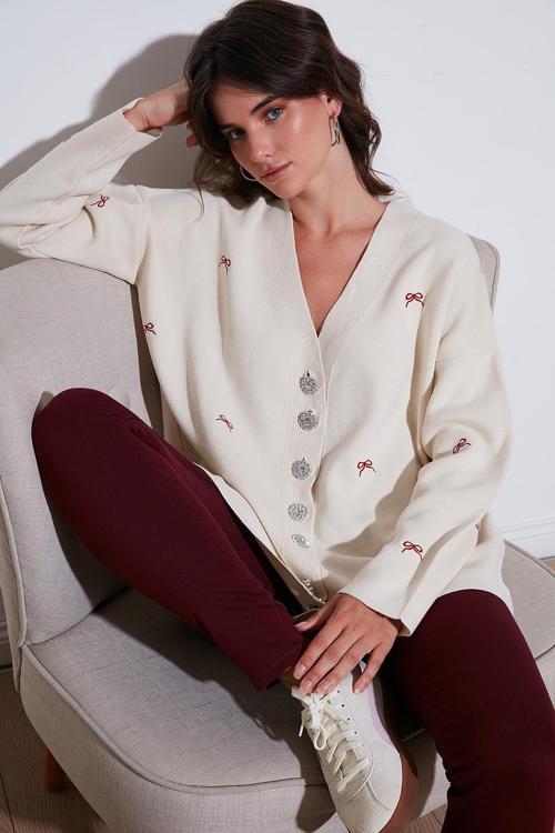 Oversize Fit Desenli V Yaka Triko Bayan Hırka 4616193 Krem-Kırmızı