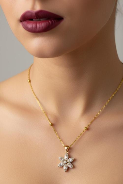 Altın Renk Yıldız Model Top Zincir Çelik Kolye- 3719