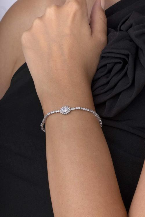 Pırlanta Montür Oval Taşlı 925 Ayar Gümüş Kadın Bileklik