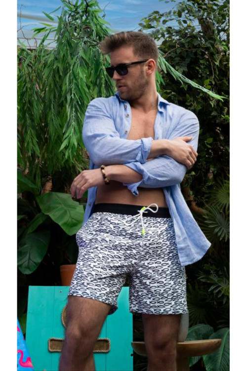 Deniz Short