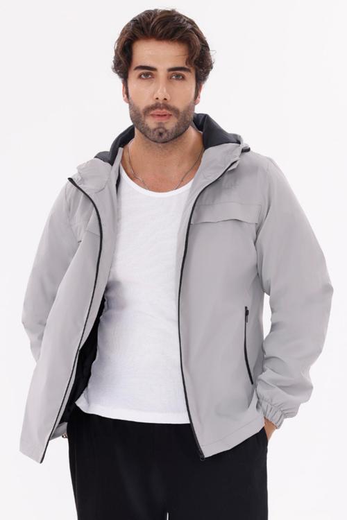 Erkek Kapüşonlu Nova Kumaş Hafif ve Dayanıklı Şık Mevsimlik Su ve Rüzgar Geçirmez Yağmurluk