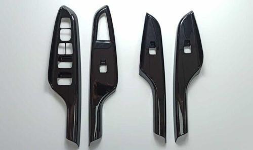 Hyundai Kona Kapı Kolçak Kaplama - Piano Black