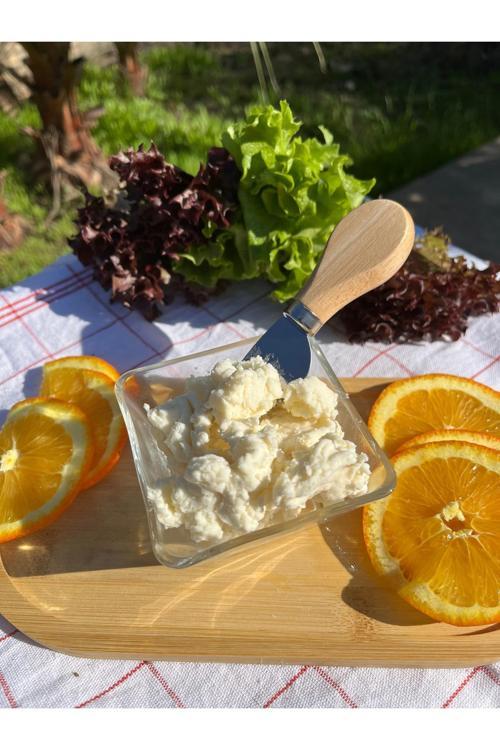 İnek Sütünden Tam Yağlı İnek Basma Peyniri 500 GR