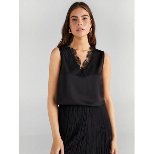 Kadın Dantelli Atlet B00065