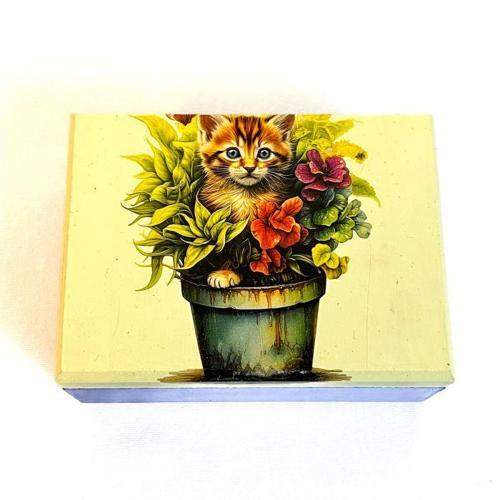 - Hülya 6683 2378 El Yapımı Nostaljik Retro Kedi Baskılı Kare Ahşap Dekoratif Saklama / Takı Kutusu  - Mavi