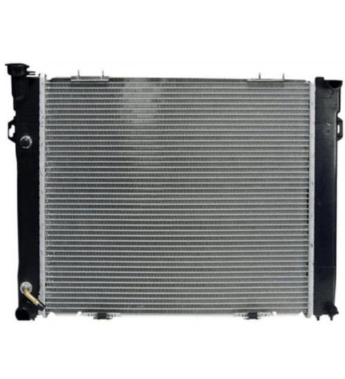 Jeep Grand Cherokee 4.0i 4x4 1991 Sonrası Su Radyatörü (Brazing AT 565x498x32 Mm)