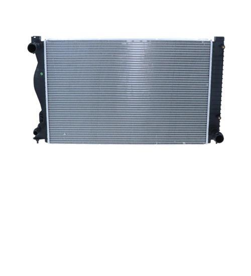 Audi A6 2.0 2.4 3.2 2004 Sonrası Su Radyatörü (677x439x32 mm)