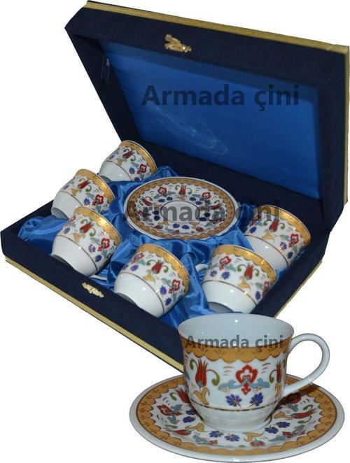 Armada Cini Ar 651 Kucuk Lale Altın Yaldızlı Porselen Fincan Takımı 6 Lı