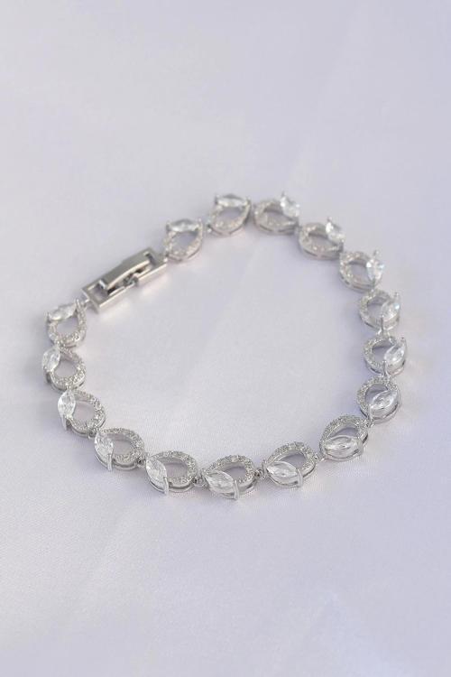 Vip Seri Pirinç Zirkon Taşlı Gümüş Renk Arpa Model Bileklik