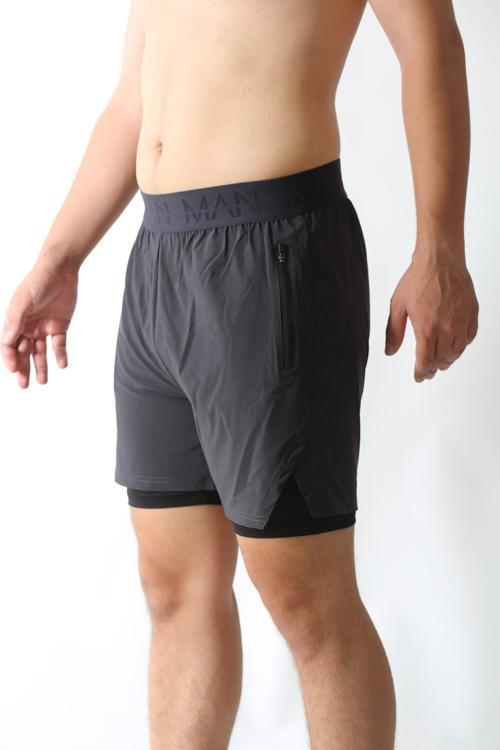 Erkek Yazılı Astarlı Koyu Antrasit Şort