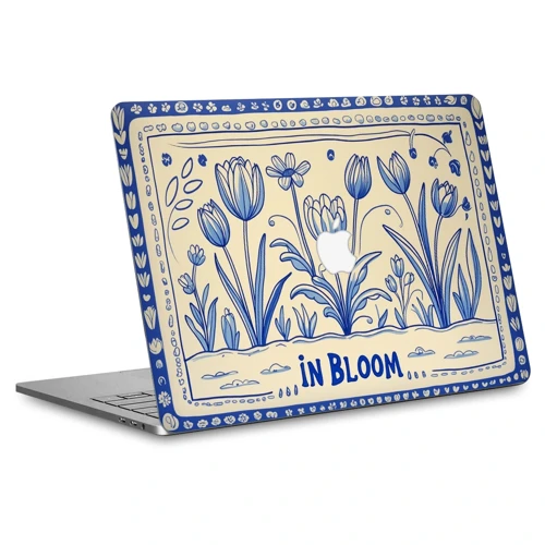 Macbook Pro 13" (2022 M2) Kaplama - Porselen Çiçekler