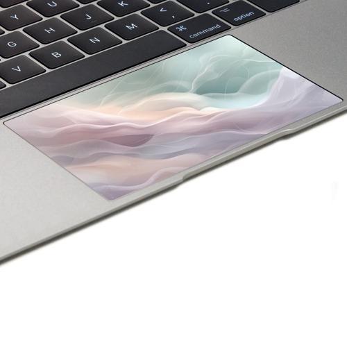 Macbook Pro 13" (2022 M2) Kaplama - Düş Tülü