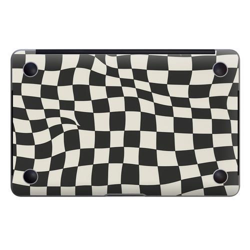 Macbook Pro 13" (2020 M1) Kaplama - Dama