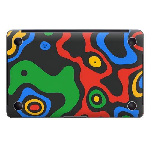 Macbook Pro 15" (2019) Kaplama - Renkli İzohips
