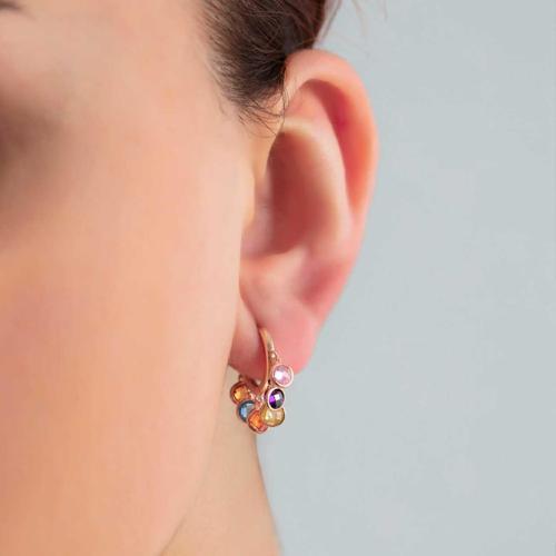 Altın shakira küpe taşlı 3.50 Gram