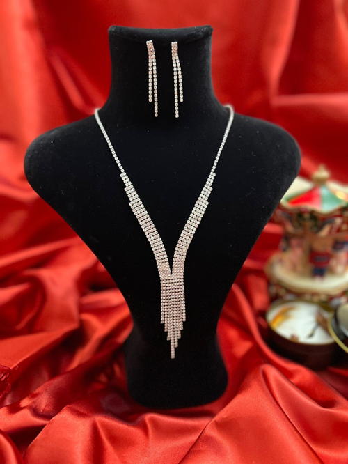 Biem Abiye Zirkon Su Yolu Taşlı Gümüş Renk Kolye Küpe Set