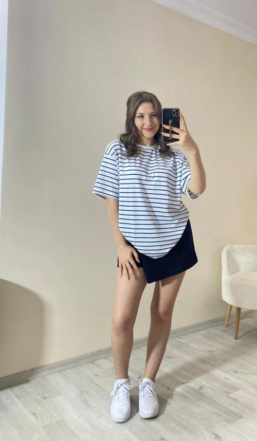Mavi Çizgili Oversize Tişört