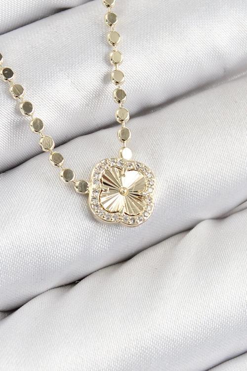 Pirinç Zirkon Taşlı Yonca Model Ezme Zincir Gold Renk Kadın Kolye