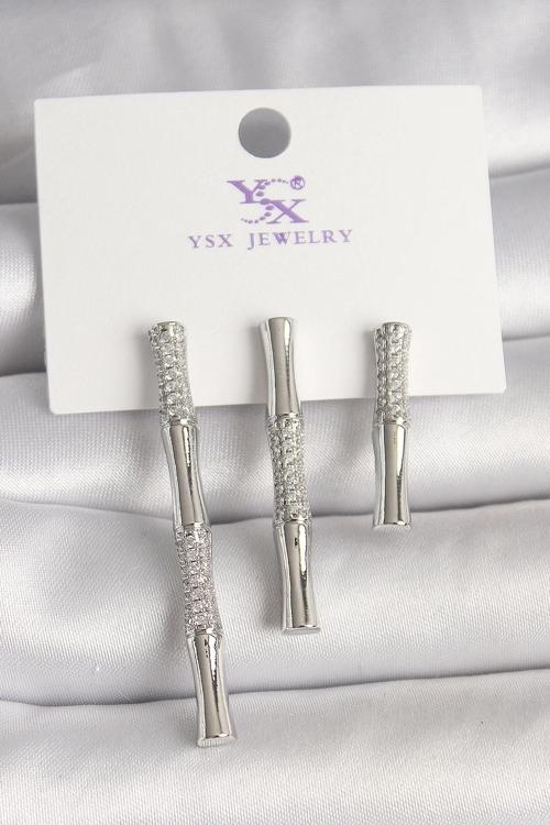 Pirinç Gümüş Renk Zirkon Taşlı Bambu Model 3'Lü Kadın Kombin Küpe