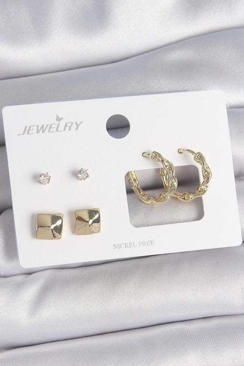 Pirinç Gold Renk Burgu Halka Model Zirkon Taşlı Kare Detay 3 Çift Kadın Küpe Seti