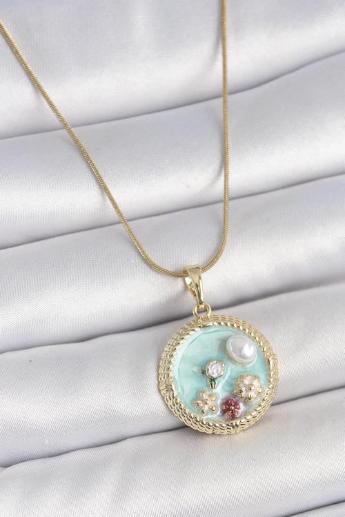 316L Çelik Gold Renk Zincir Mavi Mineli İnci Çiçek İşlemeli Zirkon Taş Detaylı Madalyon Model Kadın 