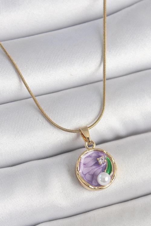 316L Çelik Gold Renk Zincir Mor Çiçek İşlemeli Zirkon Taş İnci Detaylı Minimal Portre Model Kadın Ko