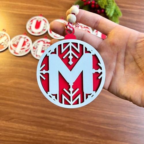 Büro Ev Partisi için 11HARF Kırmızı Beyaz İpli MUTLU YILLAR Ahşap Yılbaşı Ağaç Süsü