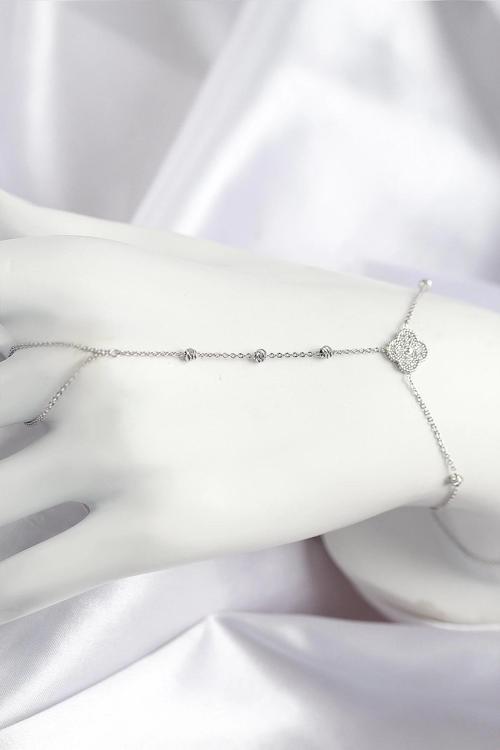 Pirinç Zirkon Taşlı Yonca Model Gümüş Renk Şahmeran