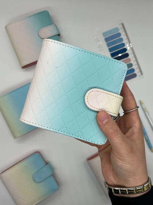 Mini Boy Mavi Beyaz Tonları Mıknatıslı PU Deri Kapaklı Sürdürülebilir Ajanda/ Planner/ Binder Defter – 160 Sayfa (Çizgi