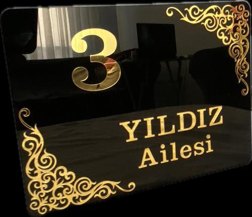 Zarif Ve Şık Pleksi Kapı İsimliği Kişiselleştirilmiş Daire Kapısı,Dış Kapı İsimliği Hediyelik Ürün