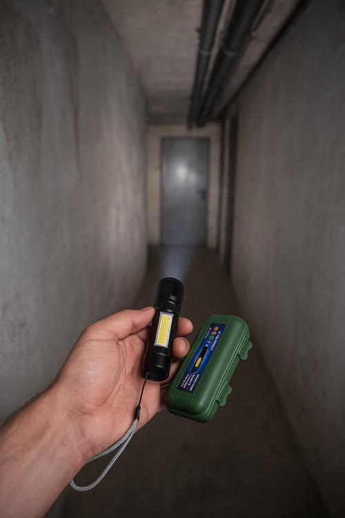 USB Şarjlı Zoomlu LED El Feneri Yan Çalışma Lambalı Su Geçirmez Mini El Feneri