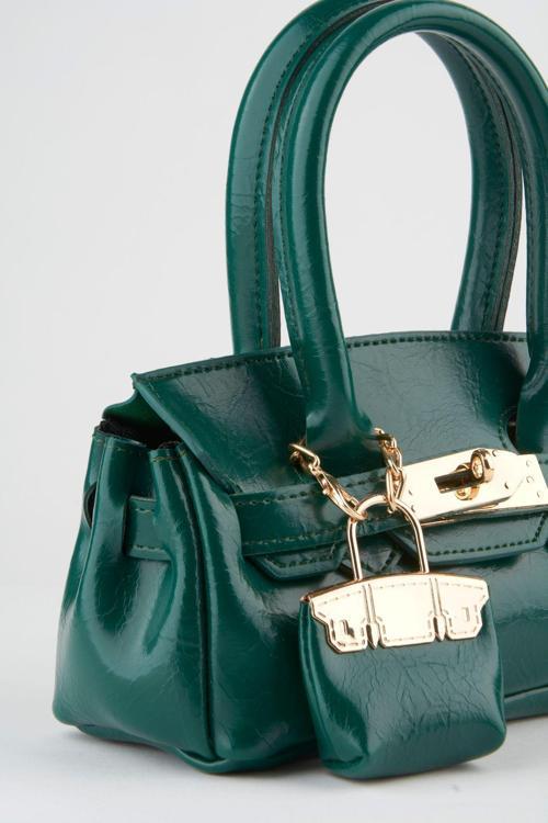 Kadın Kasa Yeşil Charm Hediyeli Tasarım Çevirme Kilit Kapama El Kol Ve Omuz Çantası