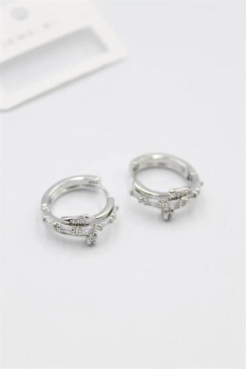 Taşlı Çivi Küpe - Gümüş