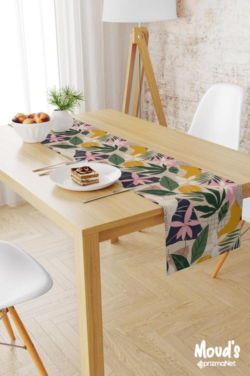 Çiçek Desenli Baskılı Süet Runner Masa Örtüsü