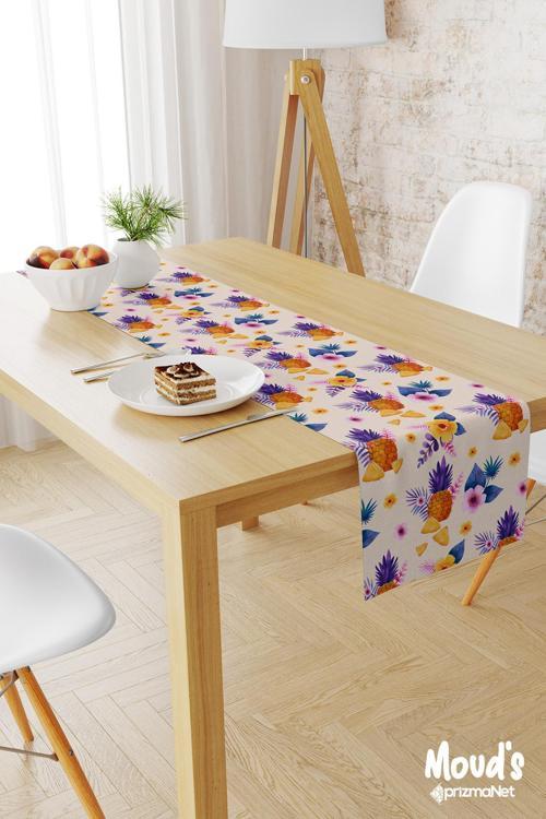 Renkli Ananas Ve Çiçek Desenli Baskılı Süet Runner Masa Örtüsü