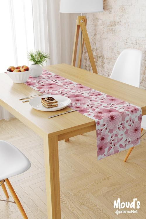 Pembe Çiçek Desenli Baskılı Süet Runner Masa Örtüsü