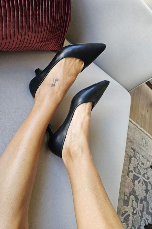 10 1896 SİTİLETTO YAKABI