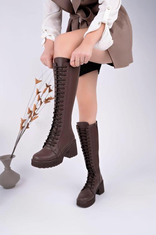 Kadın Dizaltı Ökçeli Postal Çizme