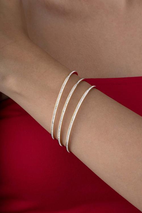 Tek Sıra Taşlı Altın Kaplama Üçlü Ajda Kadın Çelik Bilezik