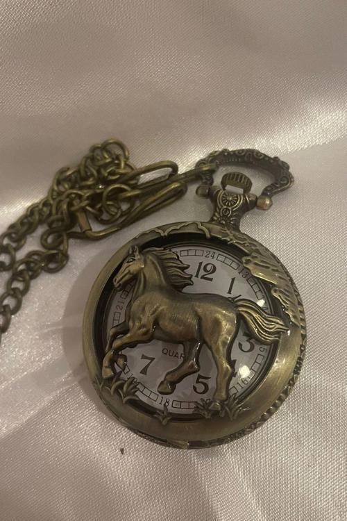 Saat Cep Saati Köstekli Saat At Atlar