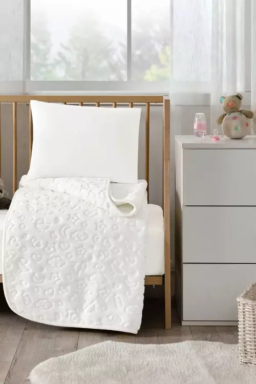 Krem Embos Peluş Bebek Battaniye 100x120