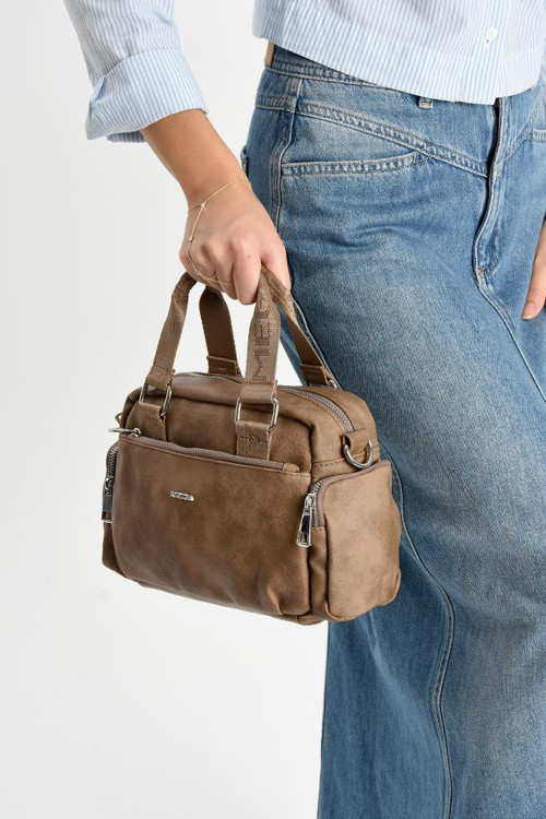 Suni Deri Kadın Omuz Çantası 25*17 Cm Çapraz Askılı Postacı Çanta Mega Bag Vegan Deri Kol Çantası