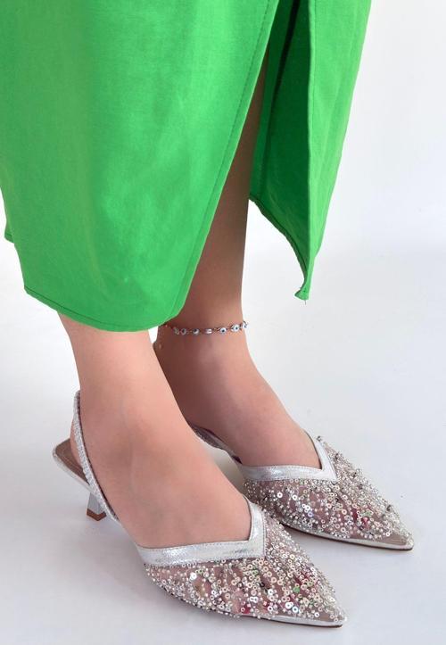 Gümüş Saten Topuklu Ayakkabı