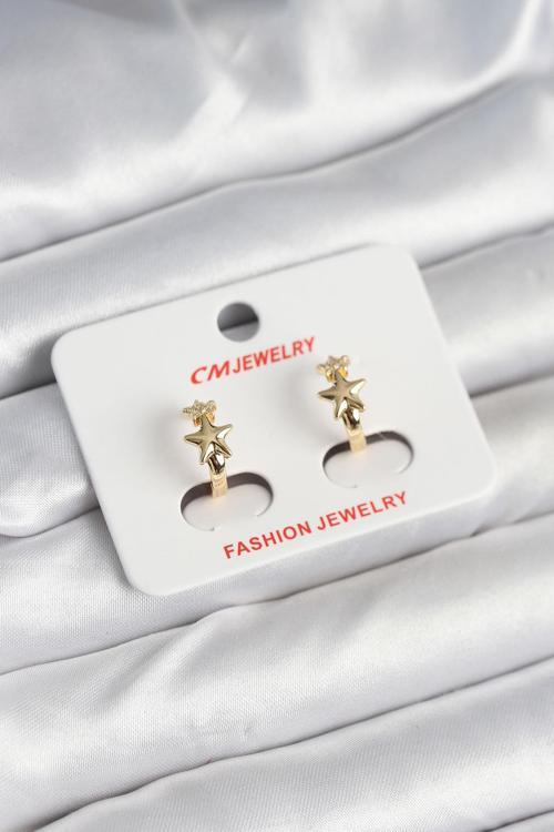 Pirinç Gold Renk Yıldız Kadın Küpe 11242