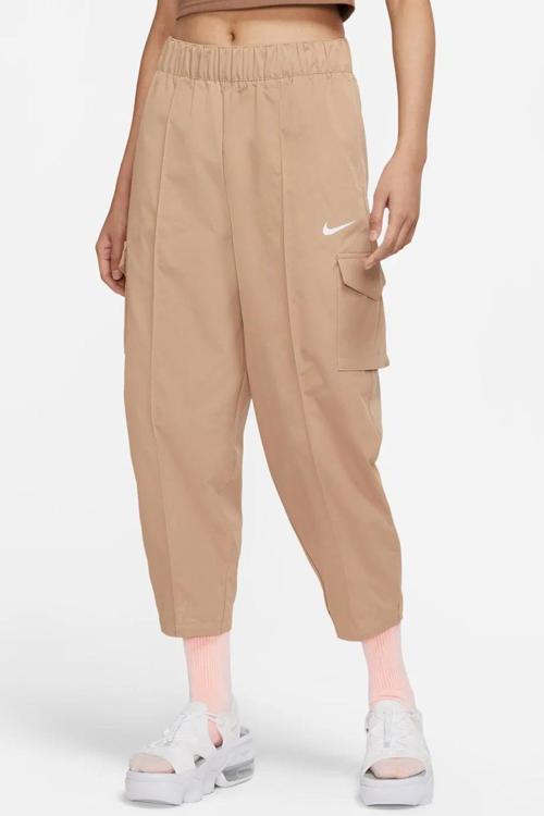 Sportswear Essentials Curve Woven High Rise Pants Kadın Bol Kesim Yüksek Bel Dokuma Kargo Cepli EŞofman Altı Bej