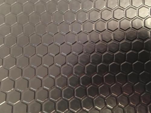OTO ZEMİN KAPLAMA 2m X 5m PETEK DESENLİ pvc OTO YER DÖŞEMESİ