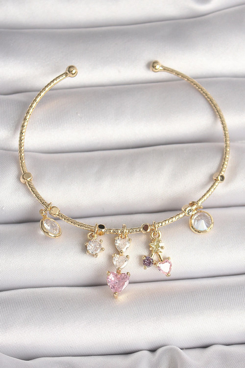 Pirinç Gold Renk Sallantı Zirkon Taşlı Kalp Figür Pembe Kalp Detay Charm Kadın Bileklik