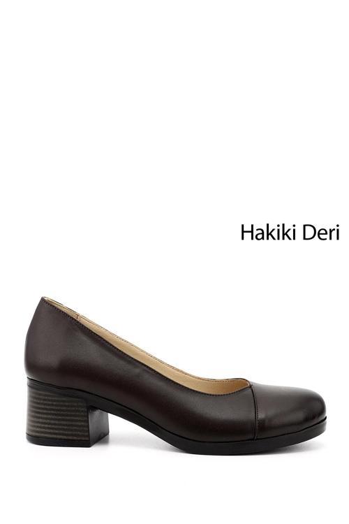 Kadın Kahverengi Kısa Kalın Topuklu Hakiki Deri Ayakkabı