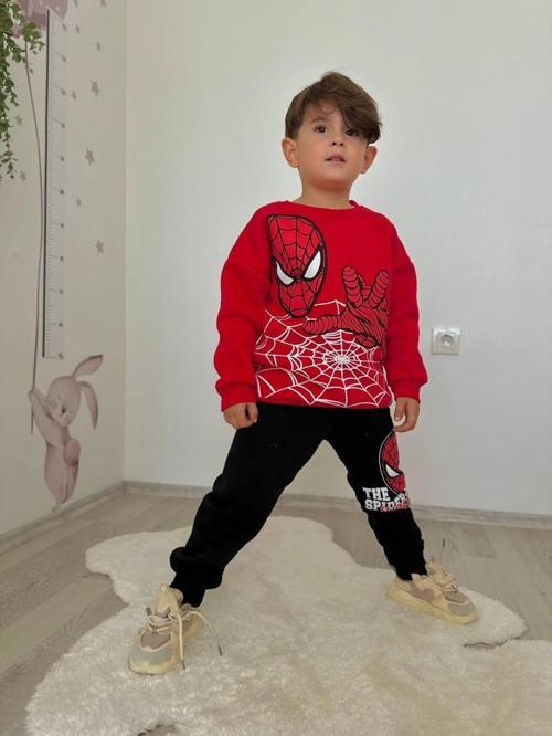 ERKEK ÇOCUK ÖRÜMCEK ADAM MODELLİ 3İPLİK ŞARDONLU EŞOFMAN TAKIMI